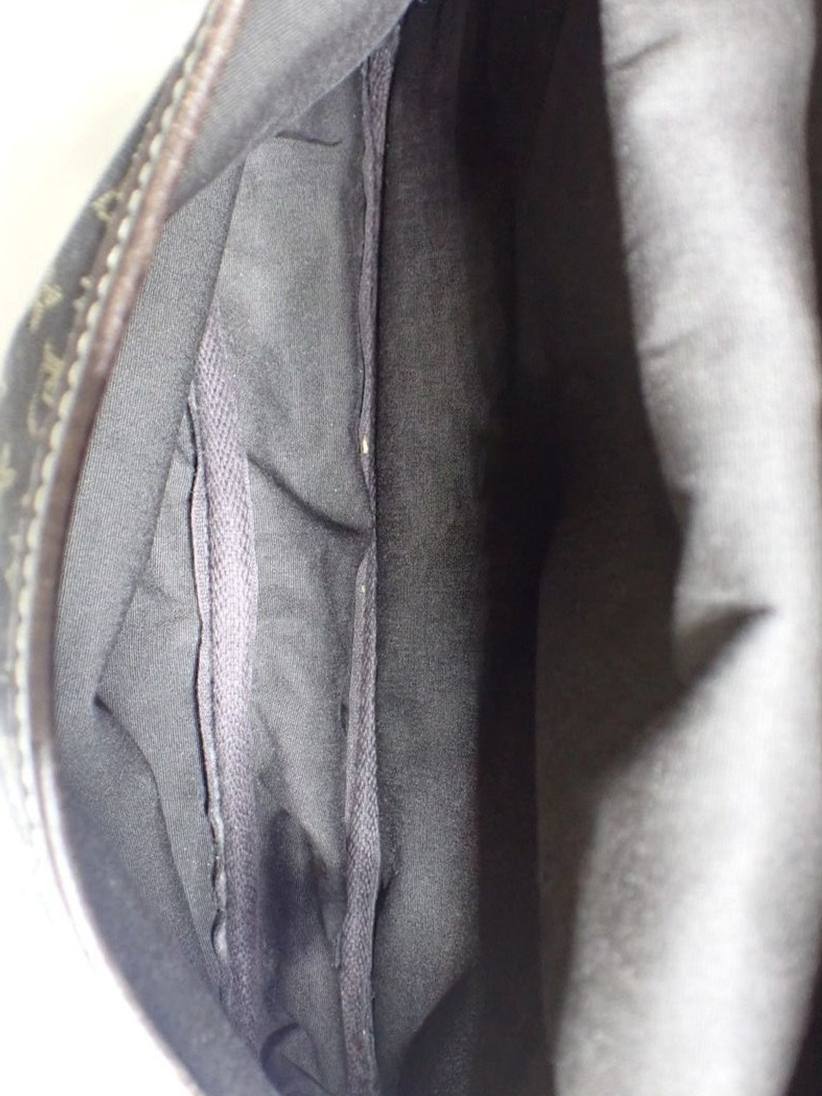 Louis Vuitton Saumur MM