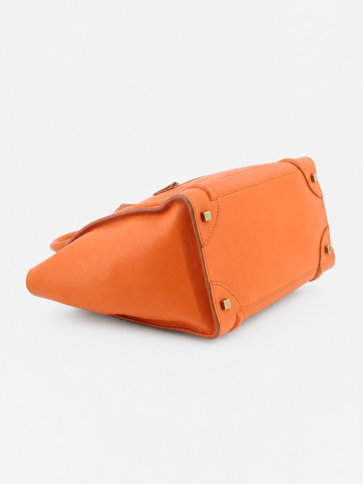 Medium Luggage