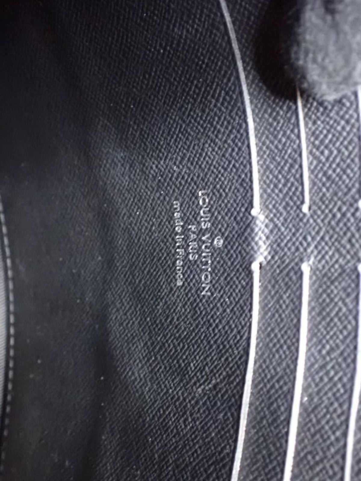 Louis Vuitton Pochette Voyage MM