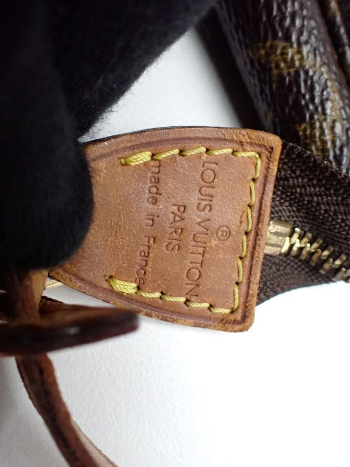 Louis Vuitton Accessories Pochette