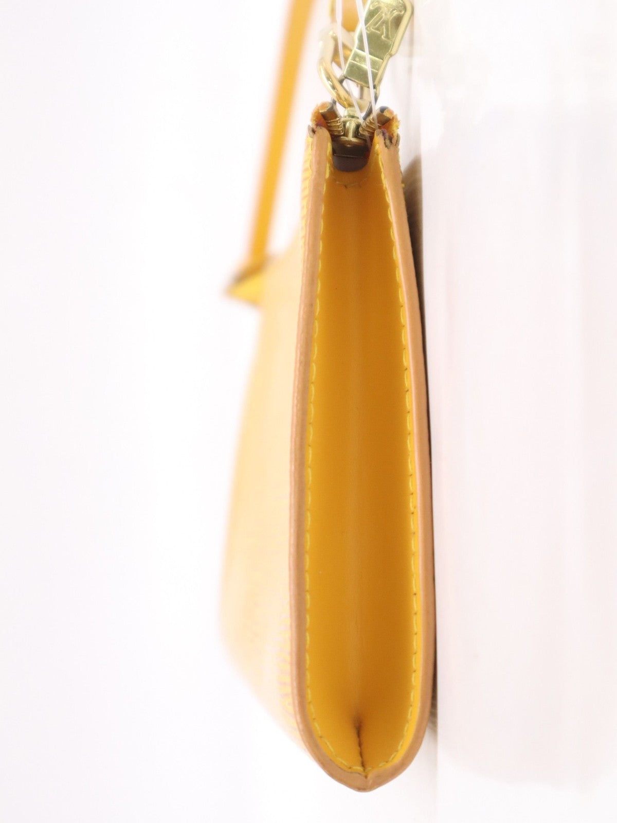 Louis Vuitton Accessories Pochette
