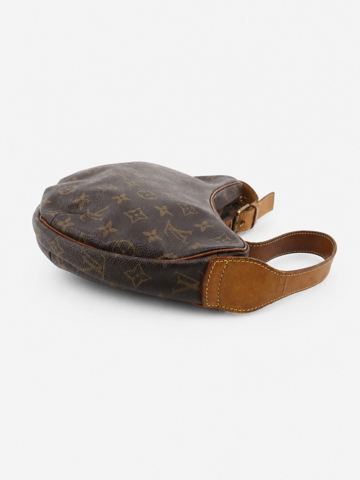 Louis Vuitton Croissant MM