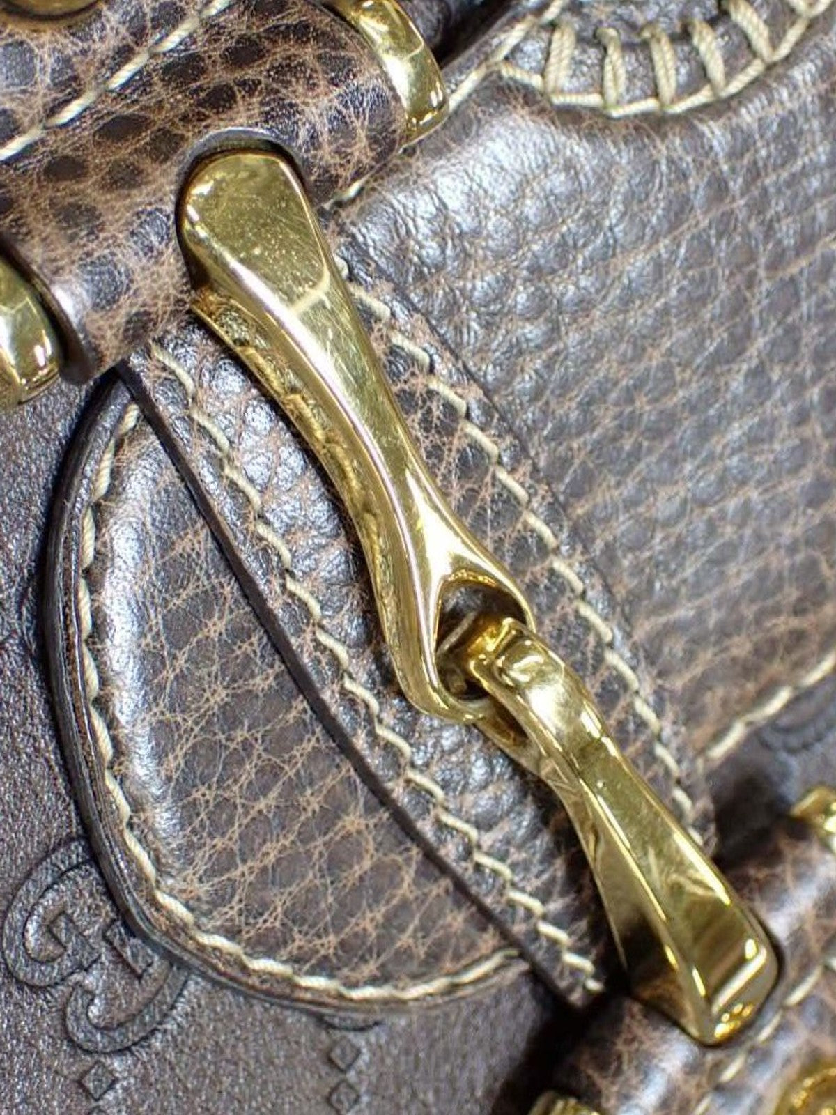 Gucci Shoulder Bag
