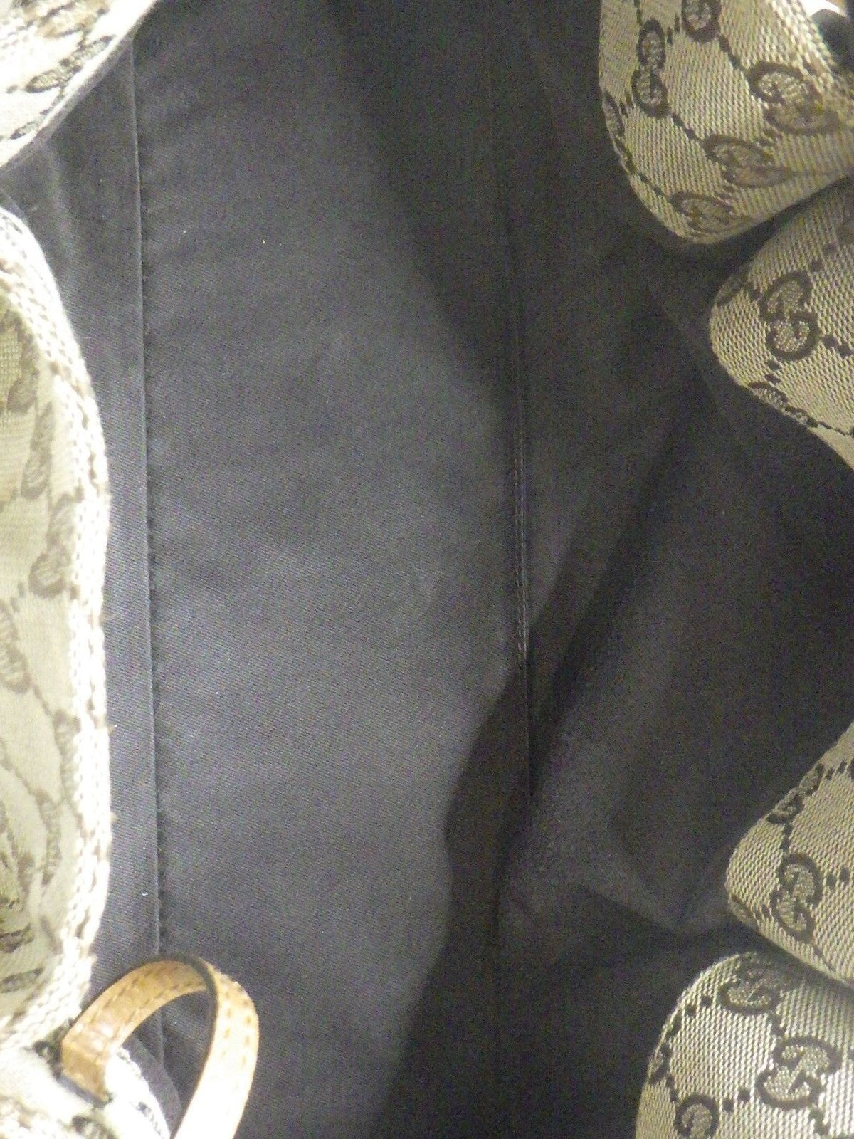 Gucci Shoulder Bag