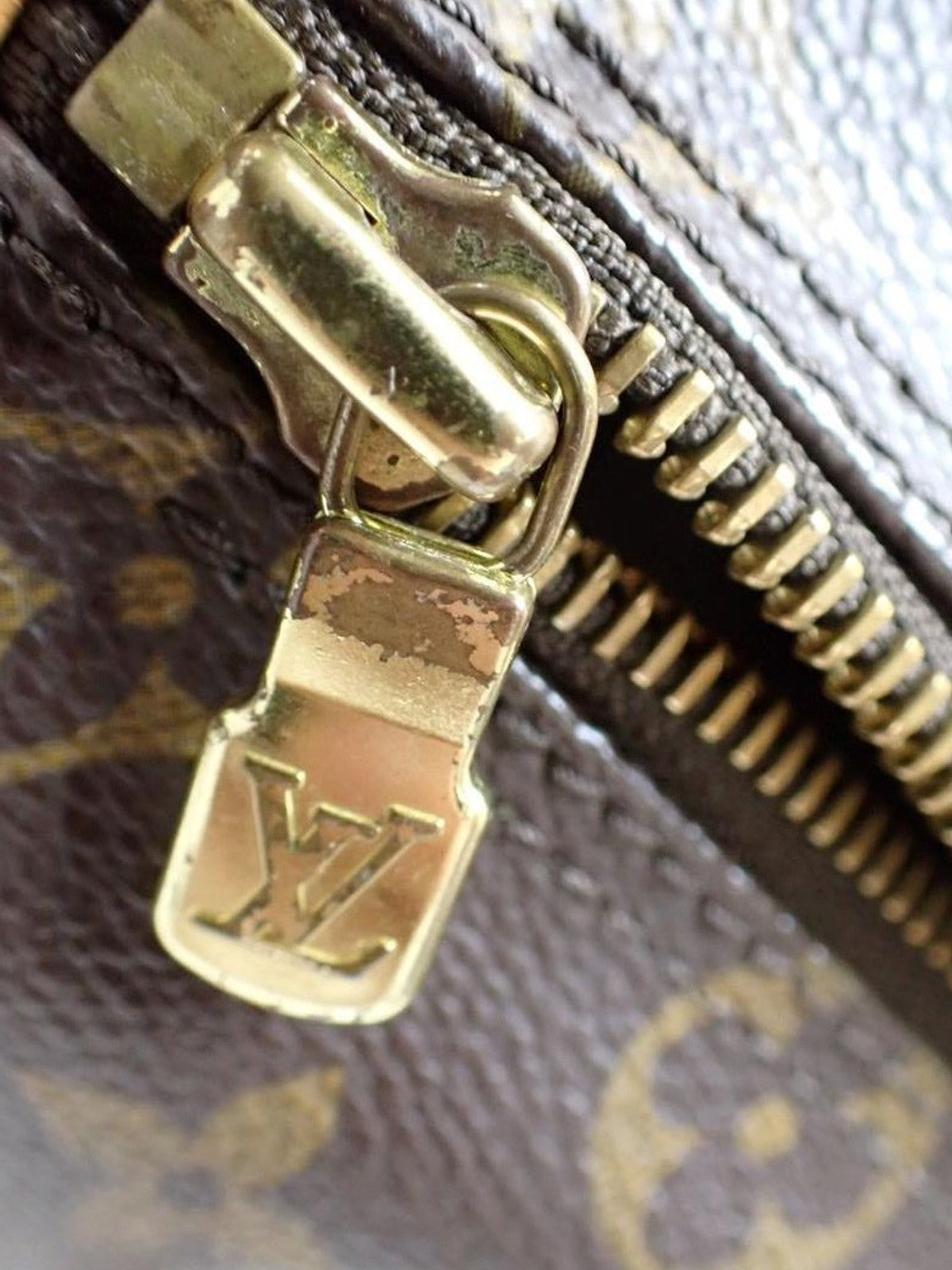 Louis Vuitton Papillon 26