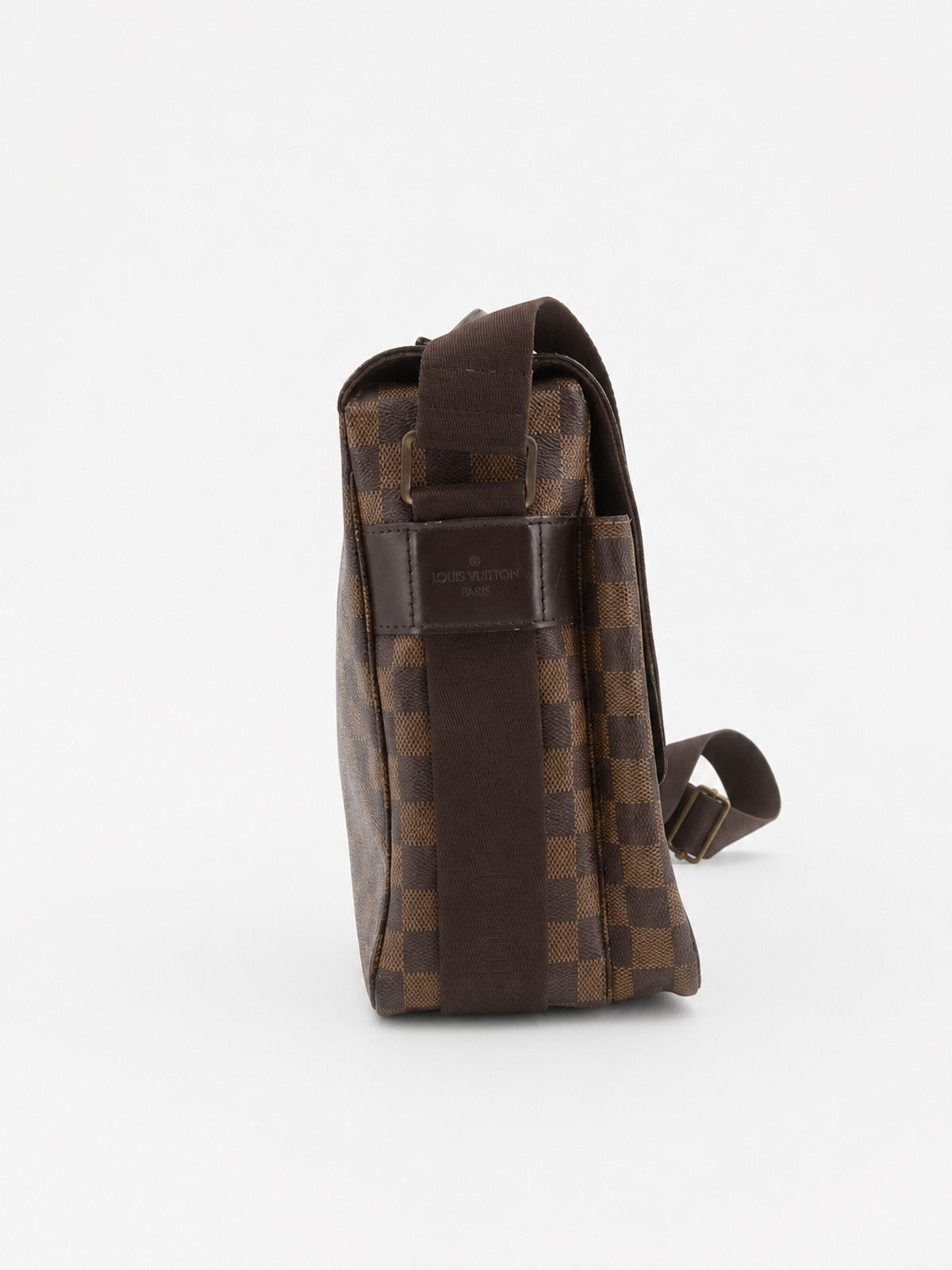 Louis Vuitton Broadway