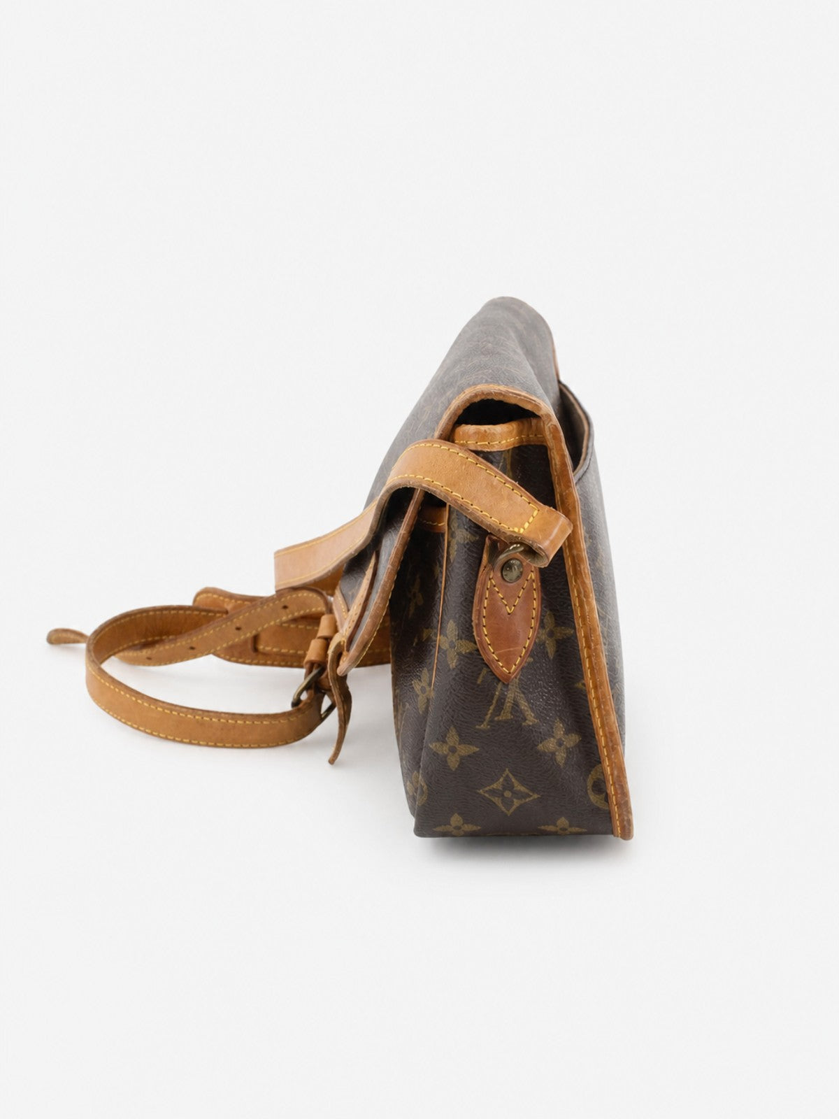 Louis Vuitton Gibeciere PM