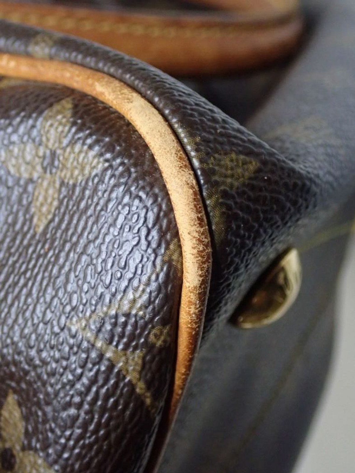 Louis Vuitton Tivoli PM