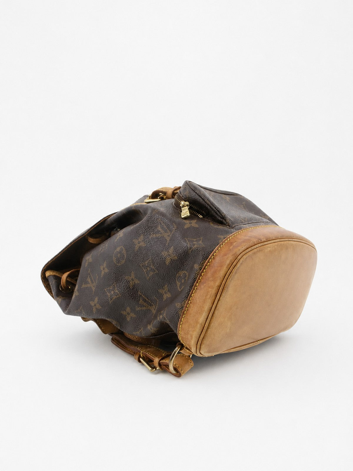 Louis Vuitton Montsouris MM