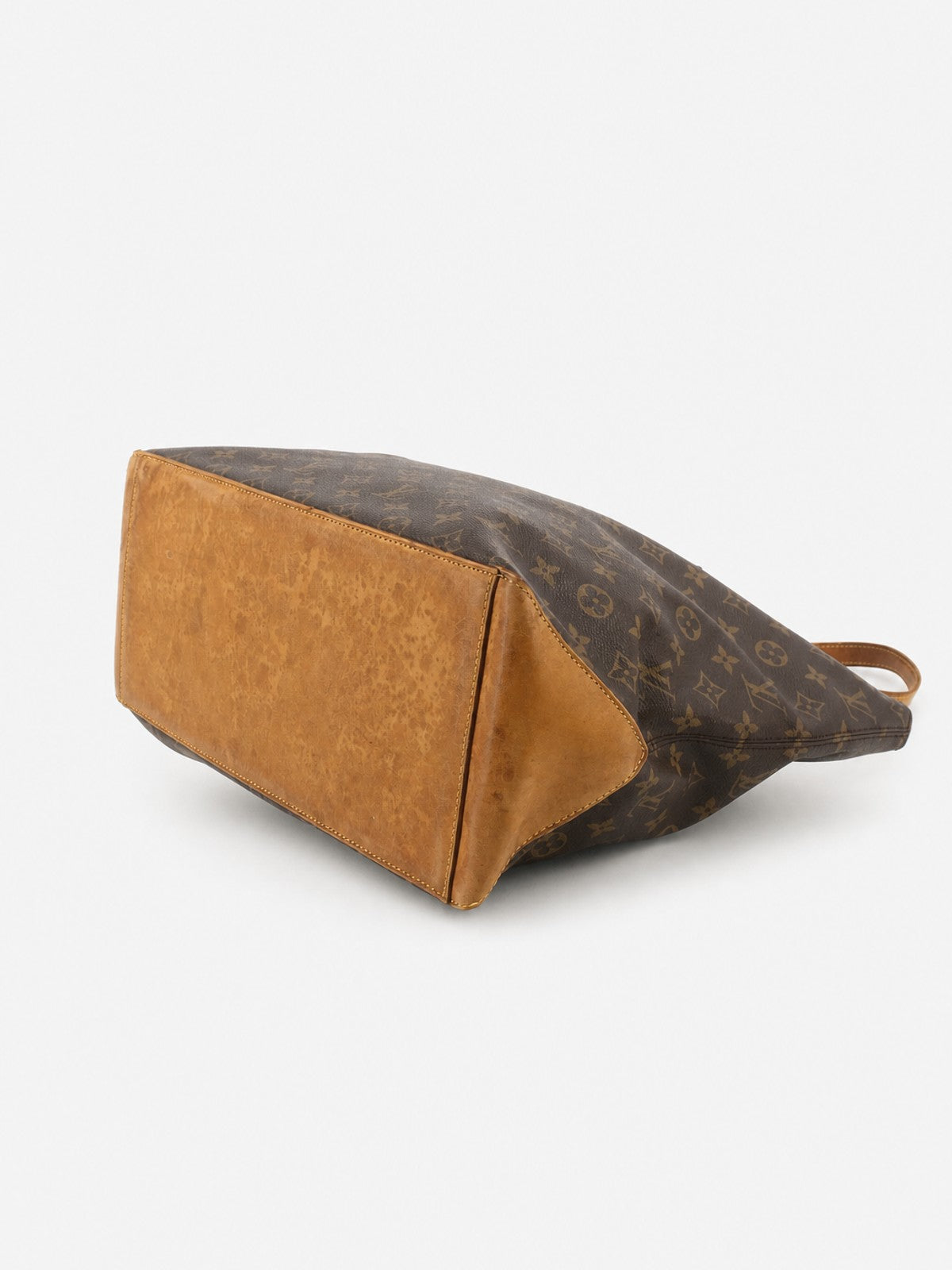 Louis Vuitton Cabas Mezzo