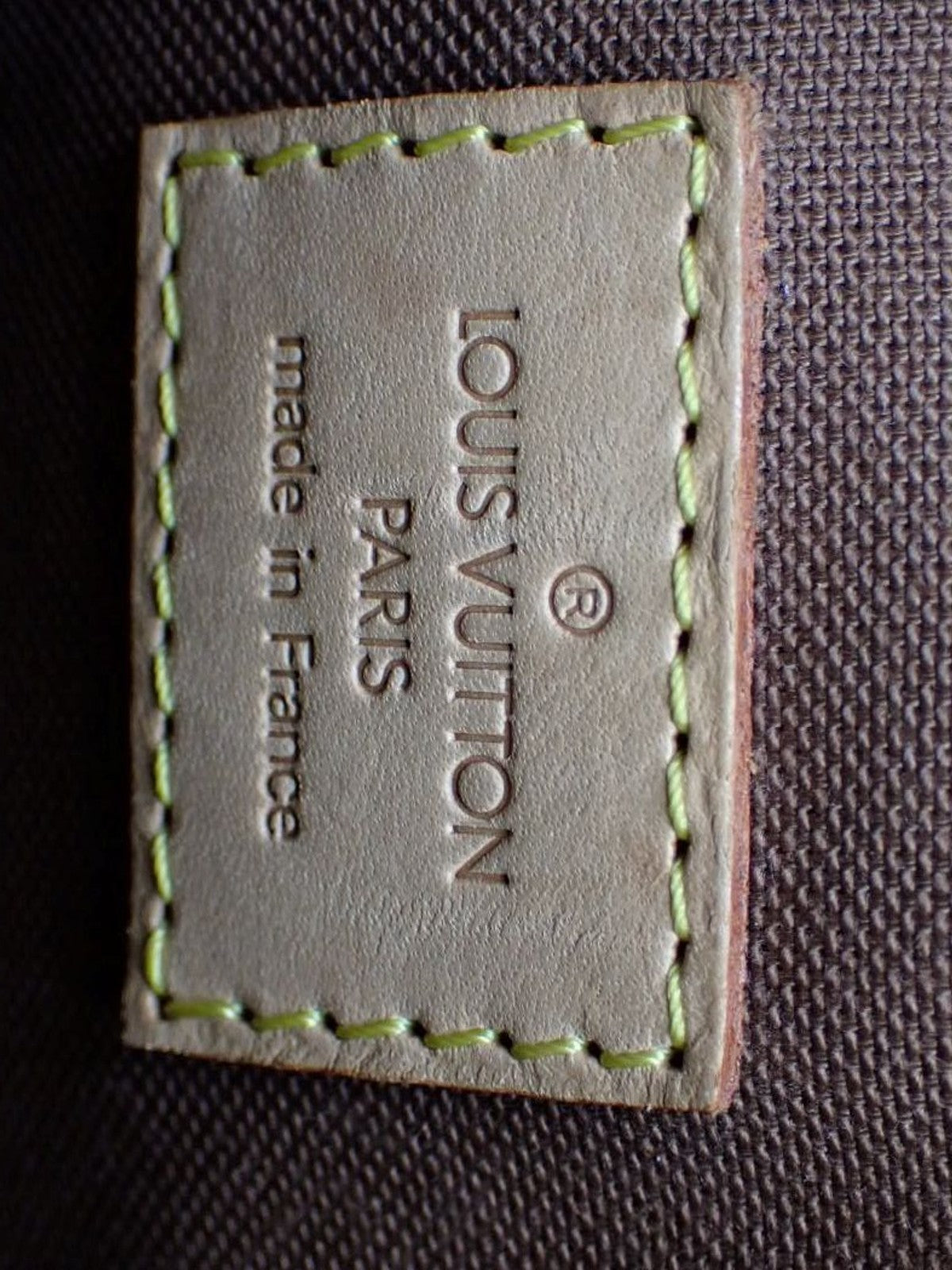Louis Vuitton Batignolles Vertical PM