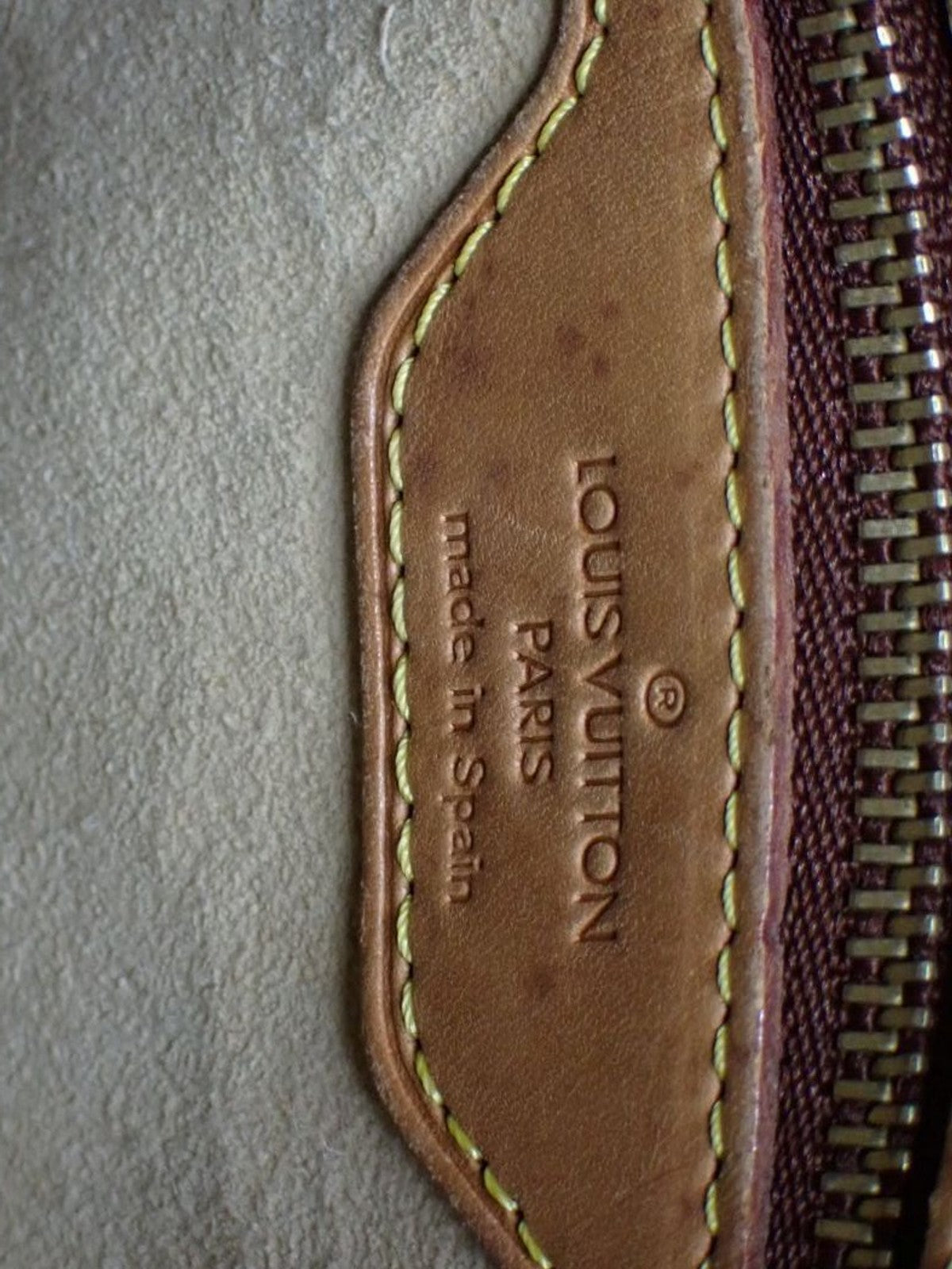 Louis Vuitton Looping GM