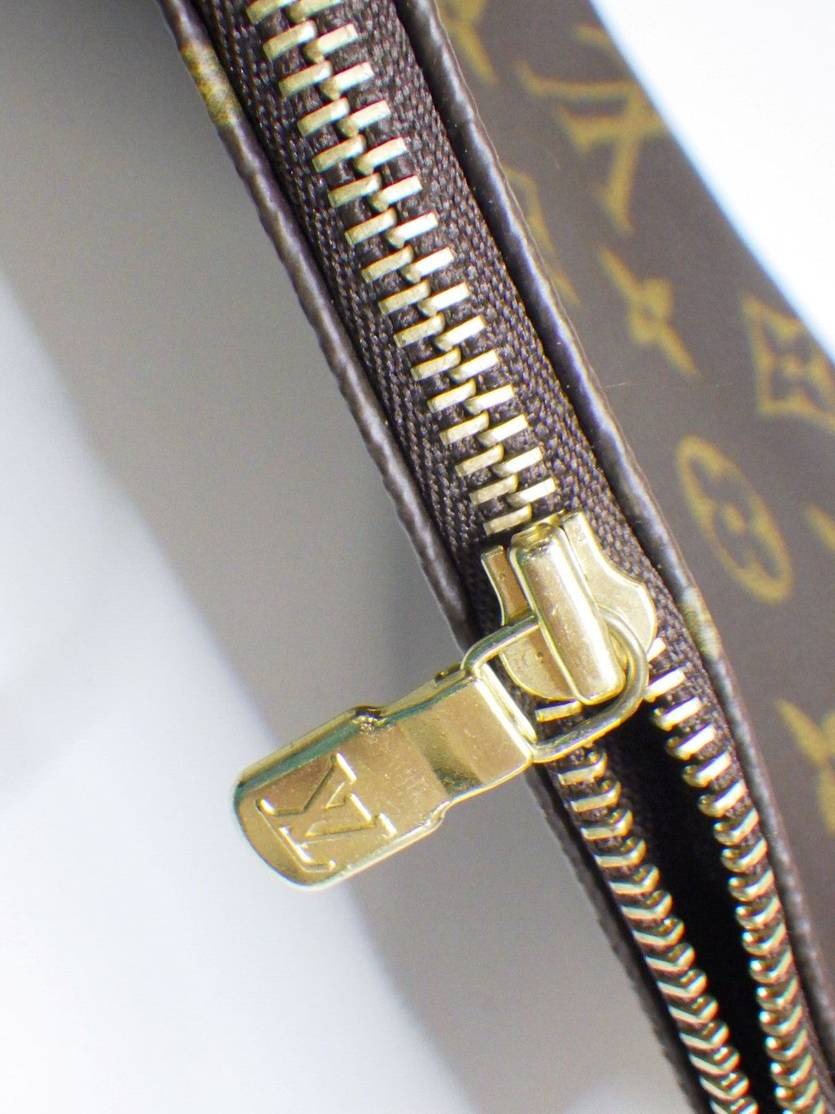 Louis Vuitton Accessories Pochette