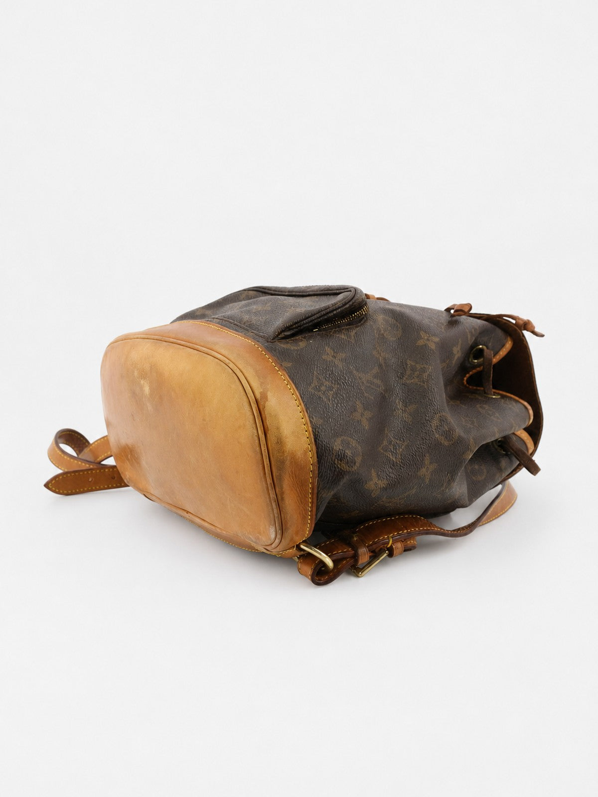 Louis Vuitton Montsouris MM