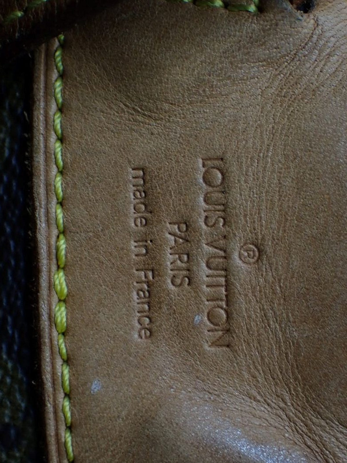 Louis Vuitton Montsouris MM