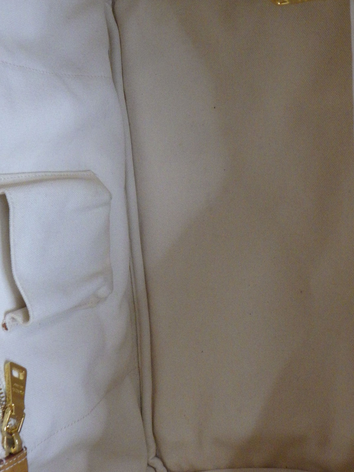 Prada Large Canapa
