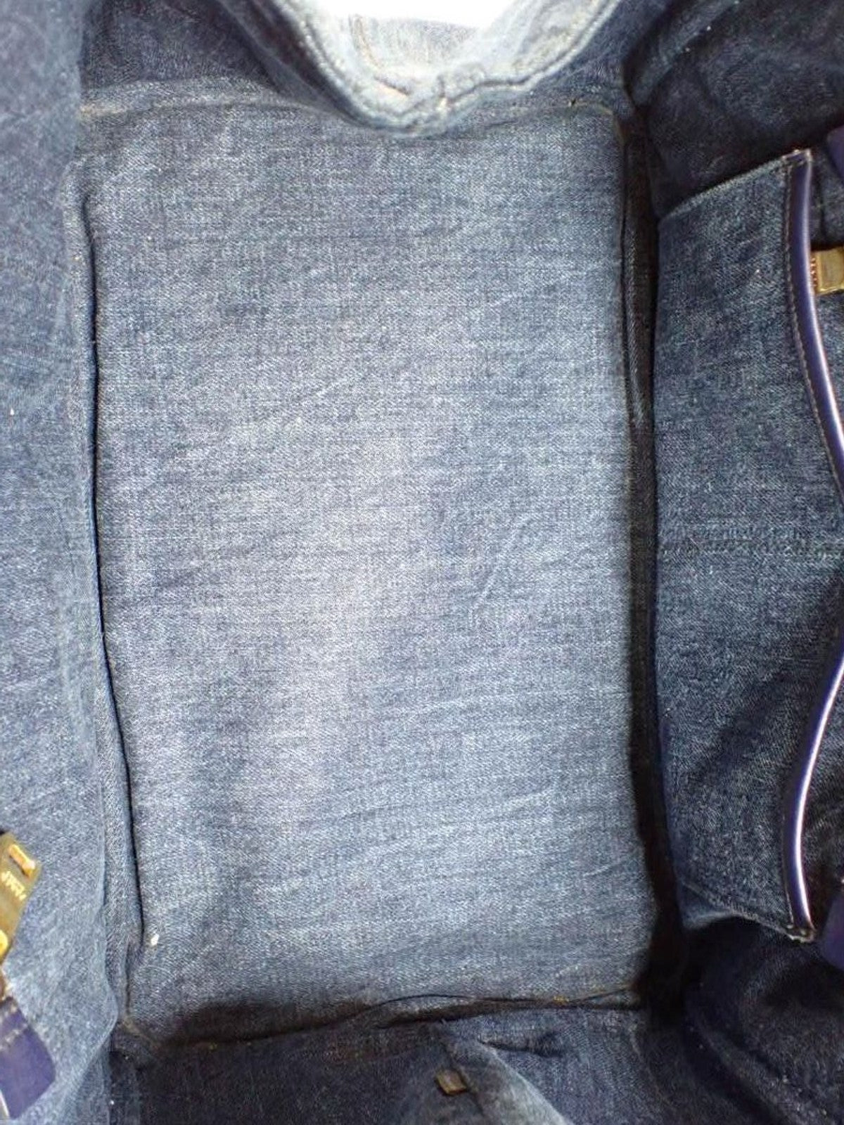 Prada Medium Canapa