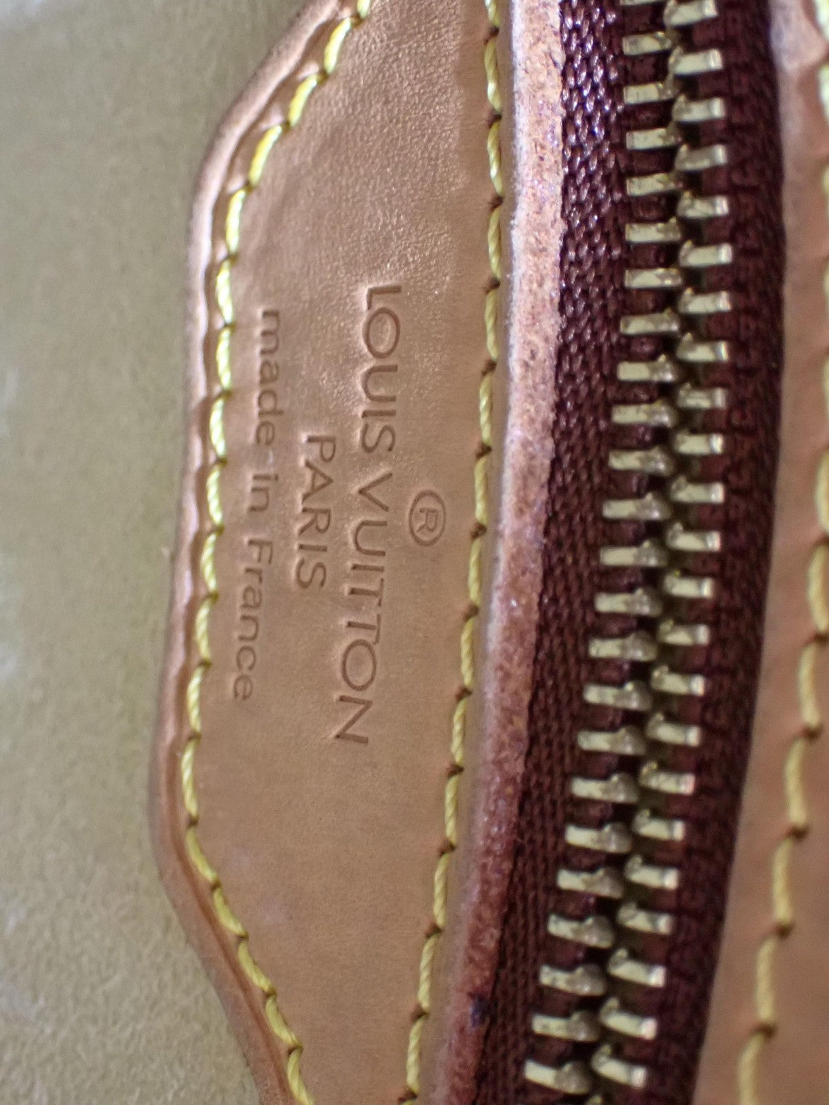 Louis Vuitton Looping GM