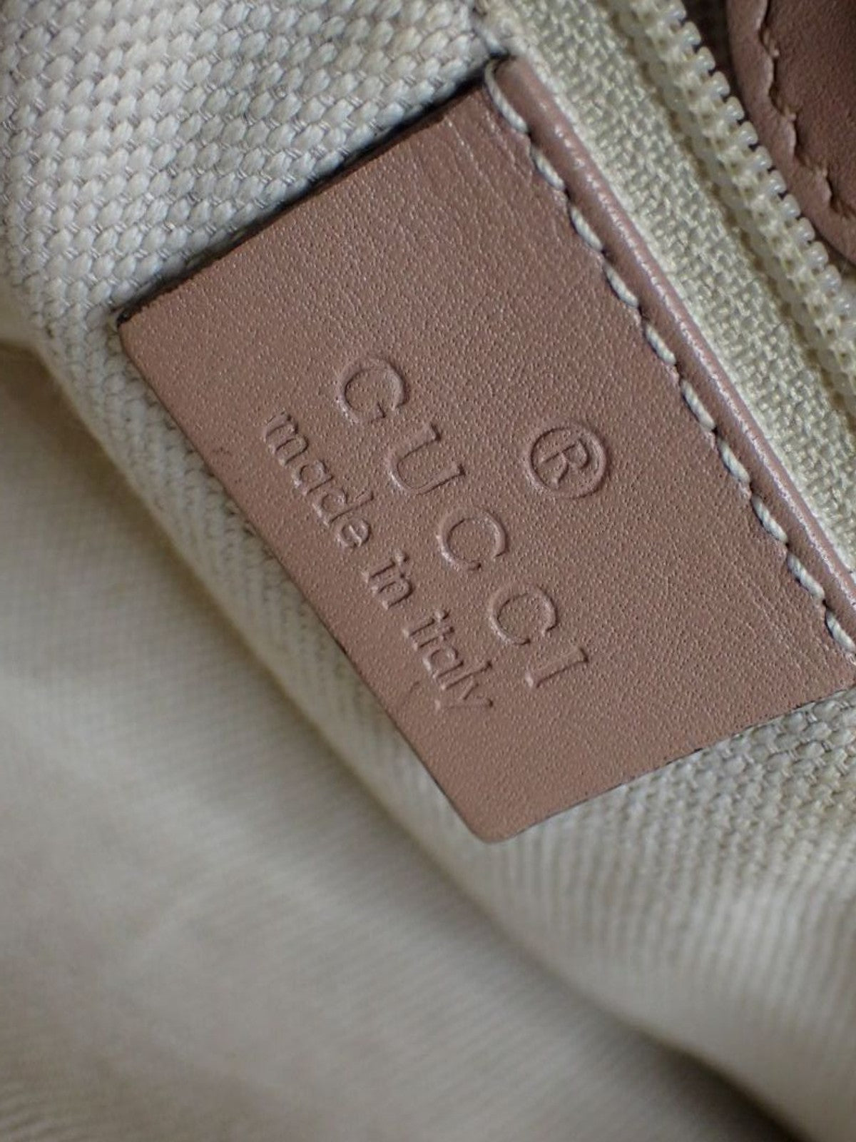 Gucci Sukey