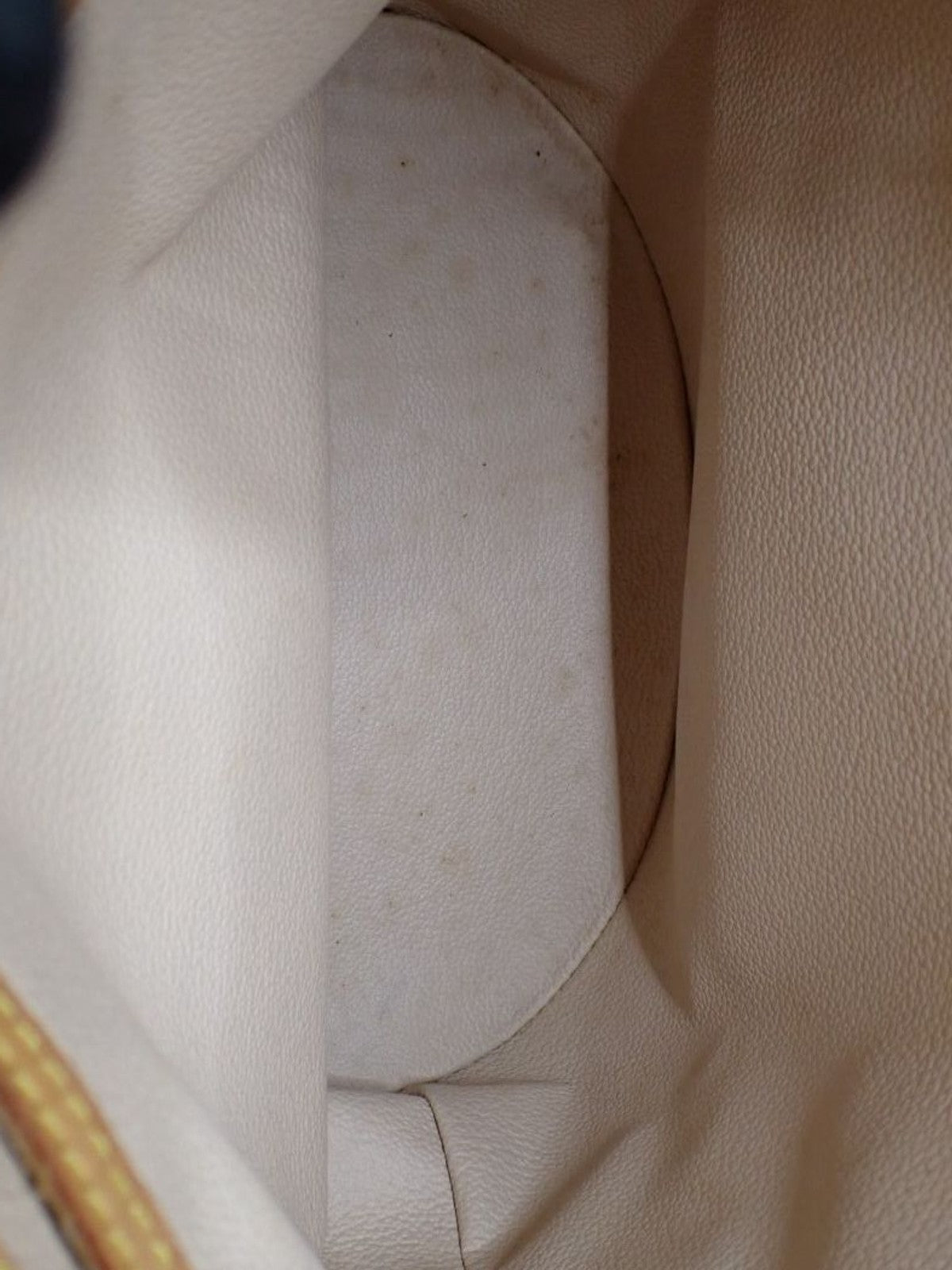 Louis Vuitton Mini Bucket